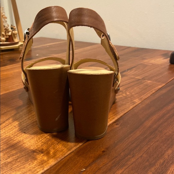 Lucky Brand Women's Brown Wedge Sandals - Picture 3 of 7